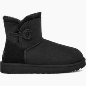 Ugg Bailey Button Boots Black Size 6